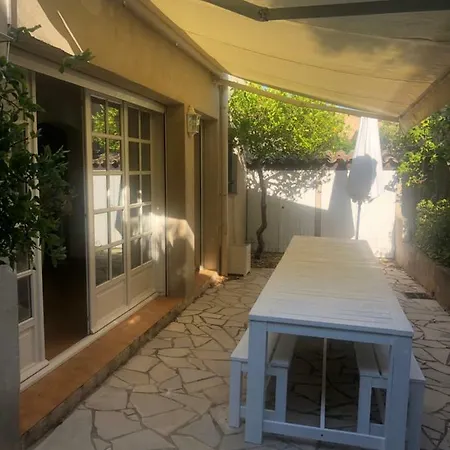 24 Les Lisieres * Saint-Tropez